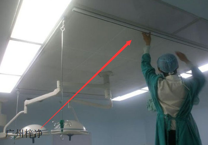 手术室高效空气过滤器安装现场实拍图